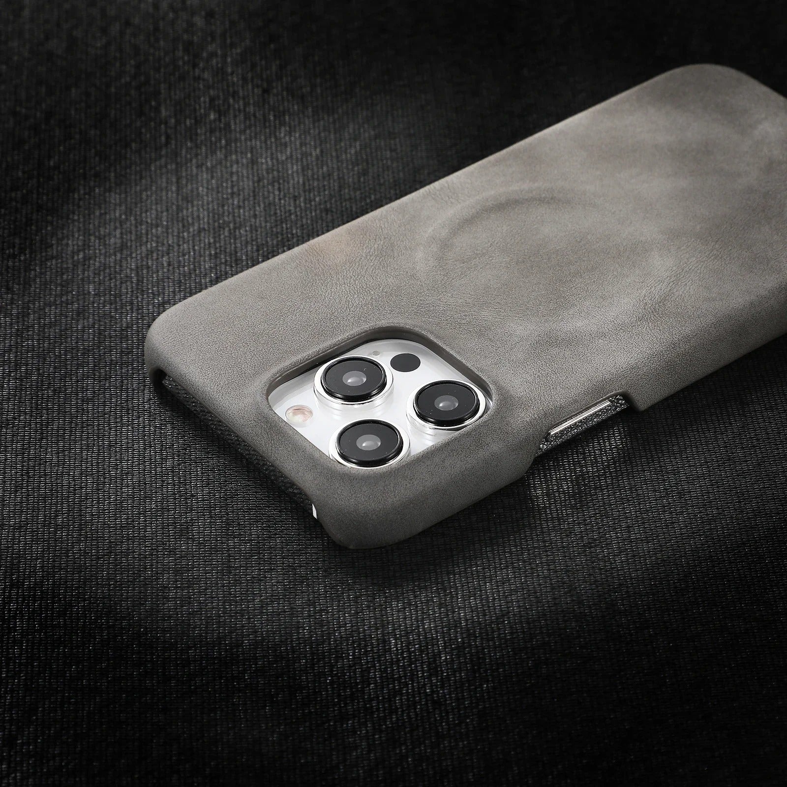 Classic Leather Case – Soft Touch